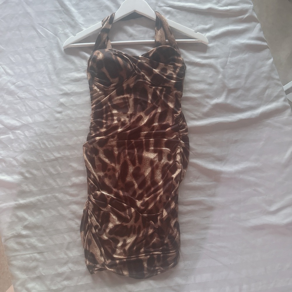 Leopard Print Ruched Dress - Picture 2 of 6